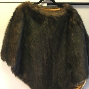 Vintage faux fur cape